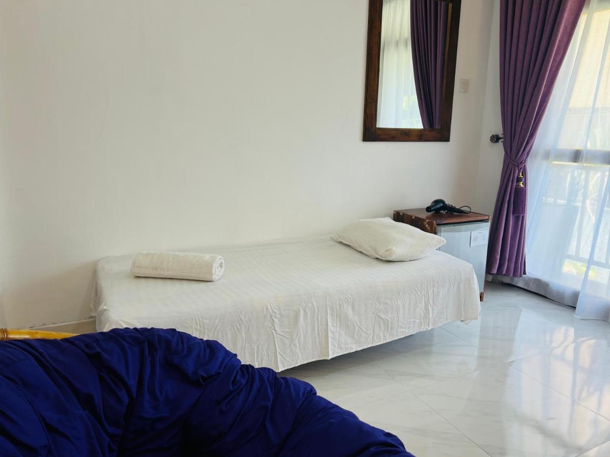 Heaven Breeze Hotel Kandy Buitenkant foto