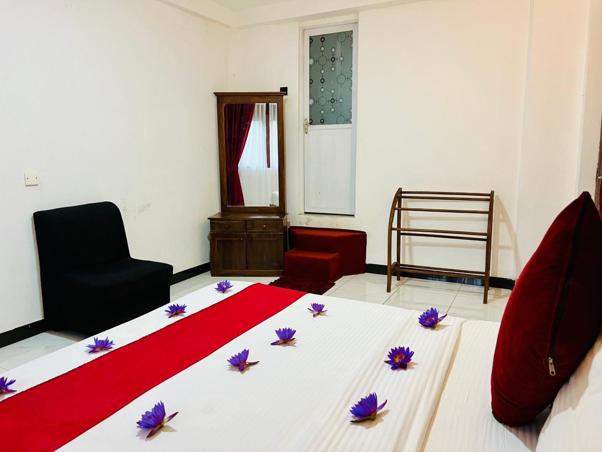 Heaven Breeze Hotel Kandy Buitenkant foto
