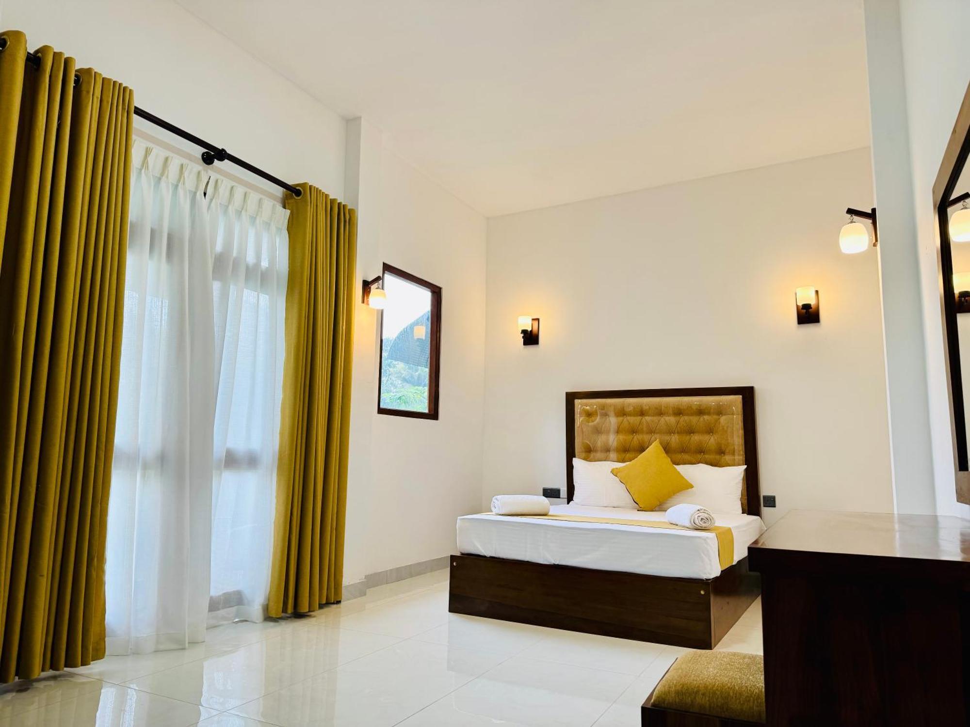 Heaven Breeze Hotel Kandy Buitenkant foto
