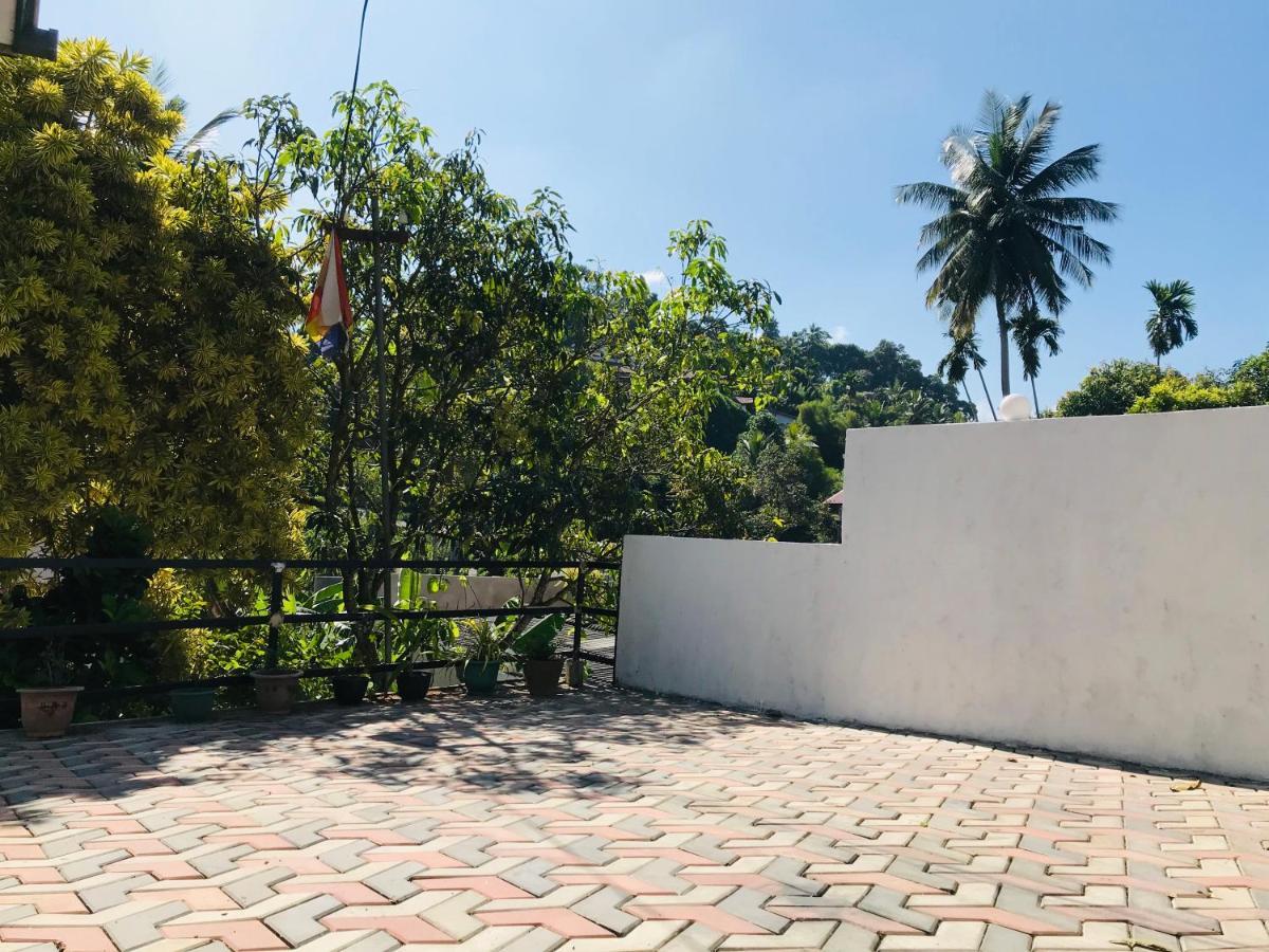 Heaven Breeze Hotel Kandy Buitenkant foto